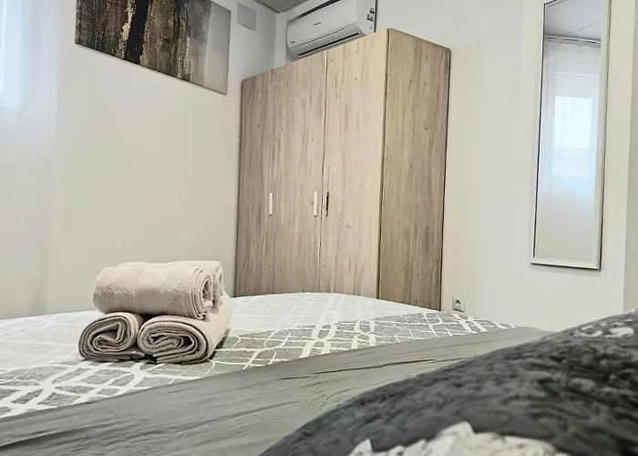 Golden Tower 2 Auto Check-in Playa de Gandia